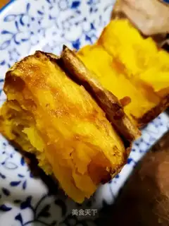 Roast potatoes