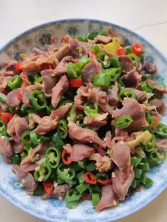 Pyramid chicken