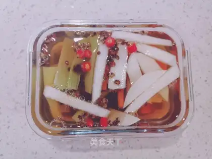 Bath pickles