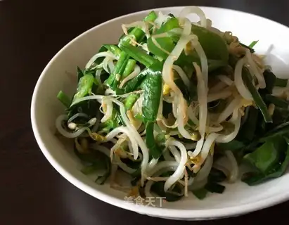 Bean sprouts