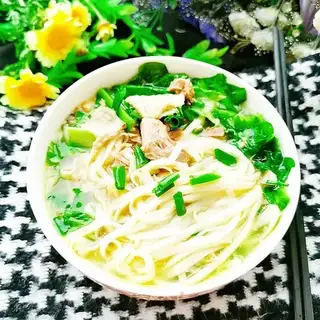Chicken noodles