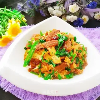 Sausage fried beans
