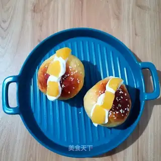 Peach cream bread