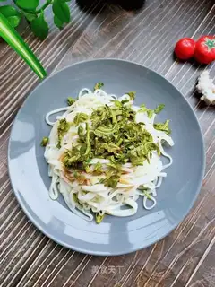 Spicy sesame noodles