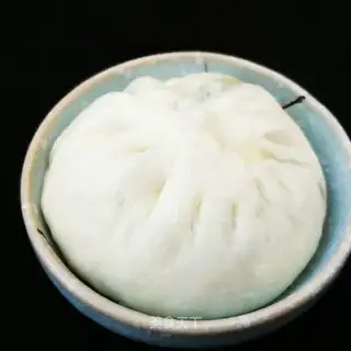 Eggs and meat buns