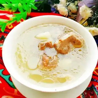 Mountain medicine and bone soup