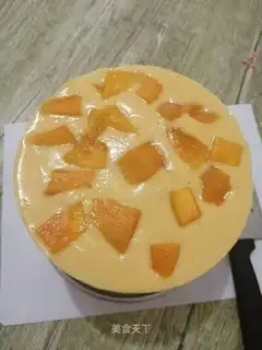 Mango yogurt cake