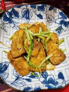 Fried tofu onions