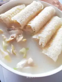Ringing bells with sharp seafood soup