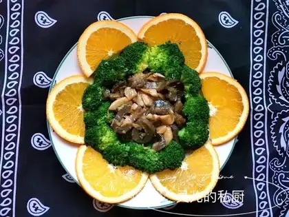 Pelican cucumber
