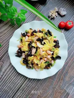 Shrimp fried eggs