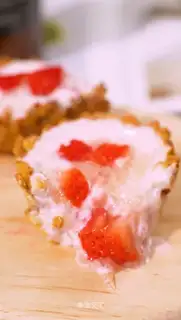 Swallow nest fruit cup