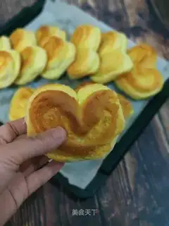 Coconut love bread