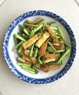Garlic fried beans
