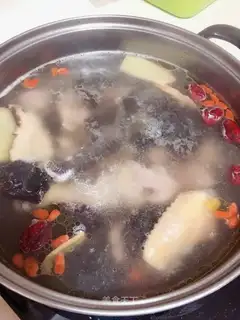 Fresh chicken soup