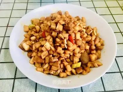 Rhodish and fried meat