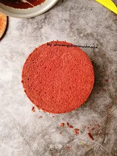 Red twilight cake