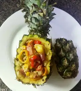 Pineapple rice