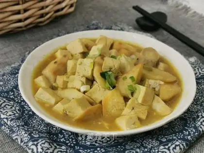 Curry tofu potion