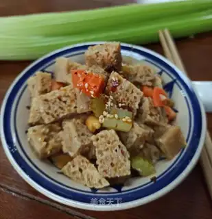 Mix the noodles