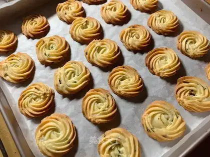 Onion cookies