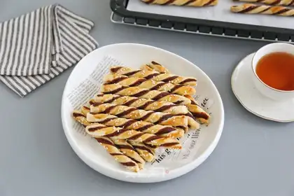 Bean Sand Stick
