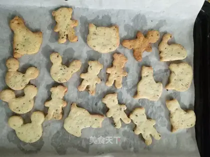Black sesame cartoon cookies