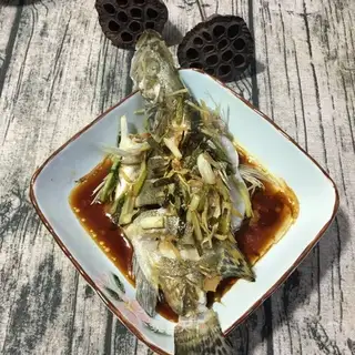 Steamed salmon