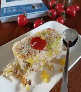 Garlic olive oil bacon fried rice