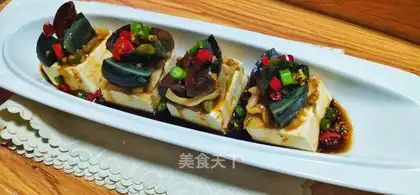 Red oil and egg tofu
