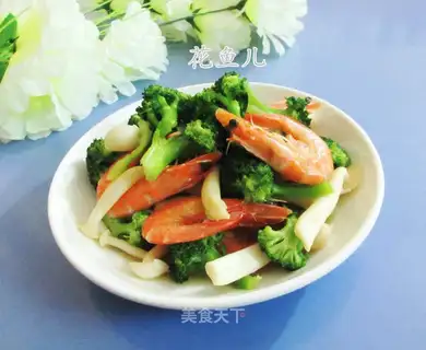 White mushrooms, sweet shrimp, broccoli