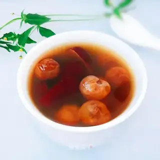 Quaffle date soup