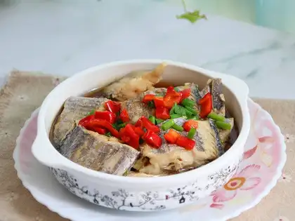Vacuate fish