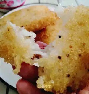 Fried rice cake