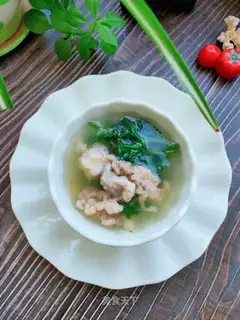 A chrysanthemum soup