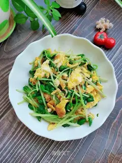 Soy seeded eggs