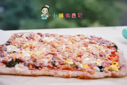 Sausage pizza