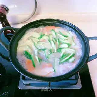 Creamfish mushroom cucumber soup