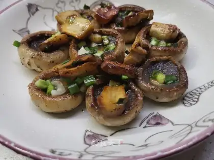 Fried mouth mushroom