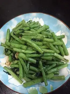 ♪ ♪ Purple sour beans ♪