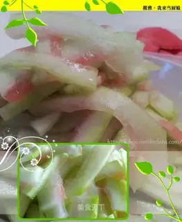 Cold fresh lemon green clothes