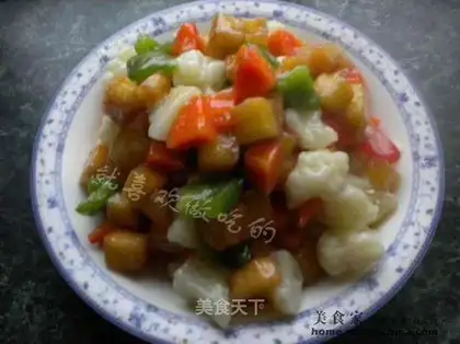 stir-fried steamed buns with vegetables