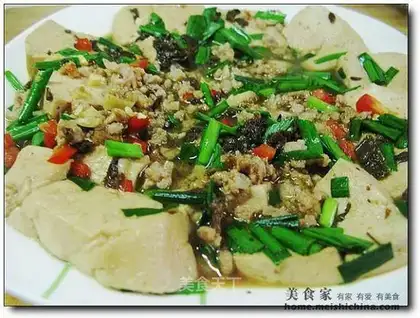 Stewed tofu with dried vegetables