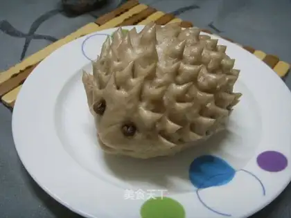 Hedgehog steamed buns