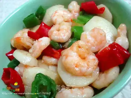 stir-fried shrimp balls with water chestnut