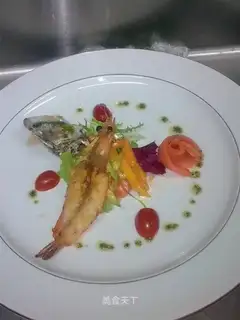 Grilled prawns and seafood salad