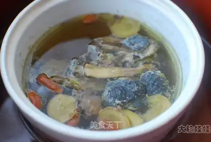 Durian black chicken stew cup