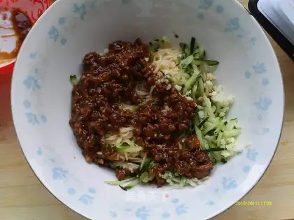 noodles with bean