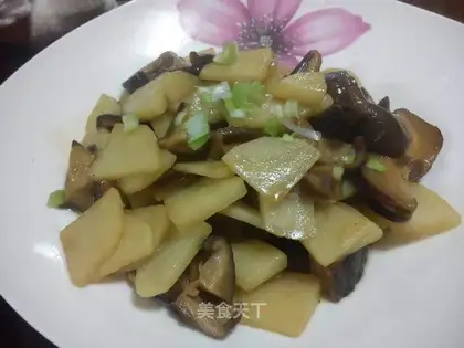 Potato slices in oyster sauce