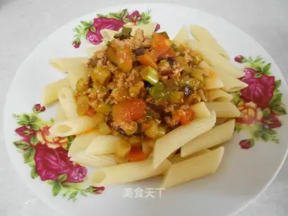 hollow noodles with fried sauce
